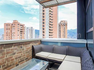 Apartamento de 2 alcobas en venta en El Poblado, Medellín, 185 m² · foto 17 de 20