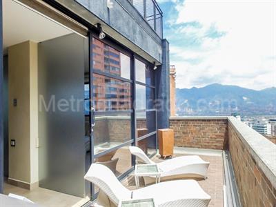 Apartamento de 2 alcobas en venta en El Poblado, Medellín, 185 m² · foto 18 de 20