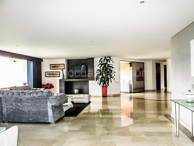 Amplio Apartamento en Arriendo en El Poblado (Campestre) - 3