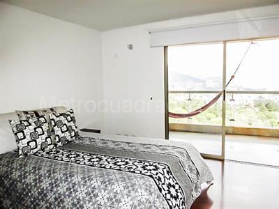 Apartamento de 4 alcobas en venta en El Poblado, Medellín, 390 m² · foto 8 de 20