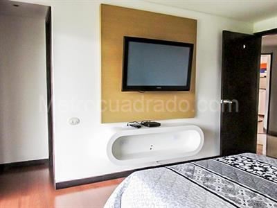 Apartamento de 4 alcobas en venta en El Poblado, Medellín, 390 m² · foto 9 de 20