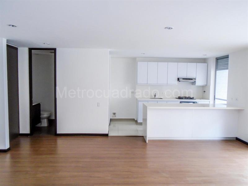 Spacious 2BR Apartment in Las Lomas, El Poblado - 5