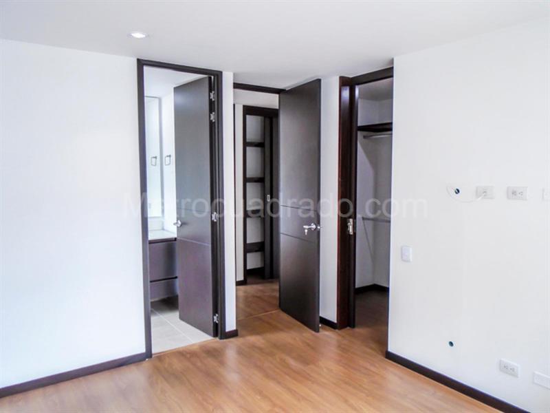 Spacious 2BR Apartment in Las Lomas, El Poblado - 7