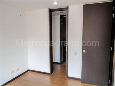 Apartamento de 2 alcobas en arriendo en Las Lomas, Medellín, 105 m² · foto 9 de 12