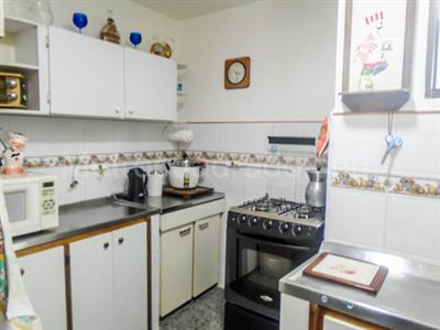 Casa de 4 alcobas en venta en El Poblado, Medellín, 422 m² · foto 13 de 19