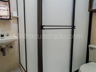 Casa de 4 alcobas en venta en El Poblado, Medellín, 422 m² · foto 16 de 19