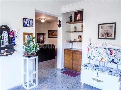 Casa de 4 alcobas en venta en El Poblado, Medellín, 422 m² · foto 4 de 19