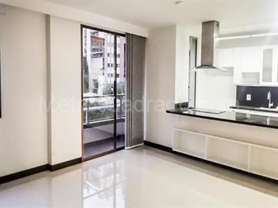 Apartamento de 4 alcobas en venta en El Poblado, Medellín, 220 m² · foto 5 de 20