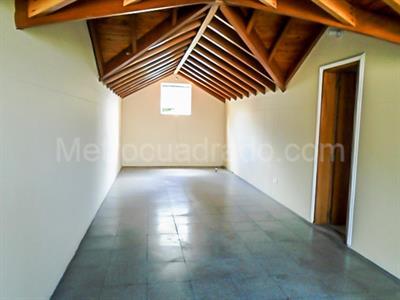Casa de 5 alcobas en venta en El Poblado, Medellín, 415 m² · foto 12 de 20