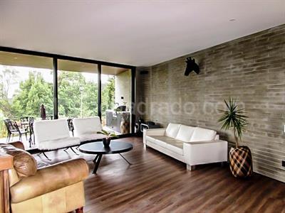 Casa de 3 alcobas en venta en Alto De Palmas, Envigado, 480 m² · foto 2 de 20