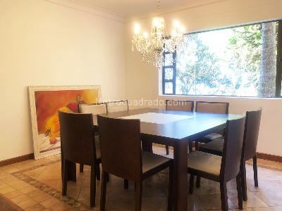 Casa de 3 alcobas en venta en El Poblado, Medellín, 335 m² · foto 4 de 19