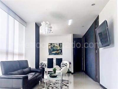 Apartamento en venta en El Poblado, Medellín · foto 2 de 19