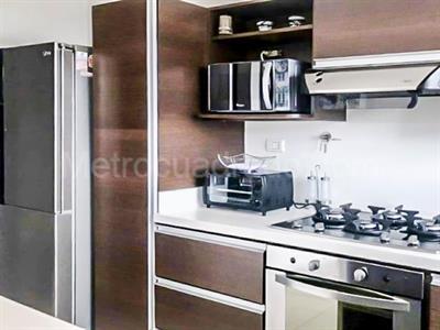 Apartamento en venta en El Poblado, Medellín · foto 8 de 19