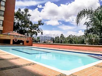 Apartamento de 3 alcobas en venta en El Poblado, Medellín, 173 m² · foto 17 de 18