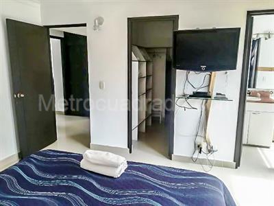 Apartamento de 3 alcobas en venta en El Poblado, Medellín, 173 m² · foto 8 de 18