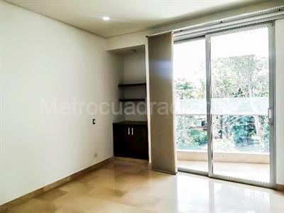 Casa en arriendo en El Poblado, Medellín · foto 10 de 19