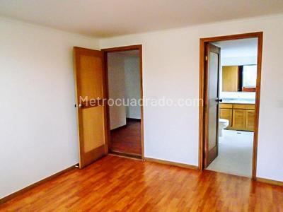 Apartamento de 3 alcobas en venta en El Poblado, Medellín, 168 m² · foto 11 de 18