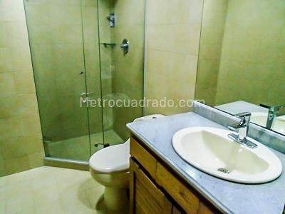 Apartamento de 3 alcobas en venta en El Poblado, Medellín, 168 m² · foto 14 de 18