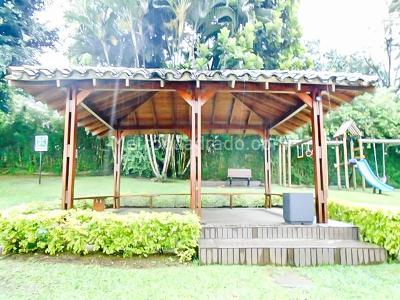 Apartamento de 3 alcobas en venta en El Poblado, Medellín, 168 m² · foto 17 de 18