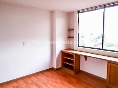 Apartamento de 3 alcobas en venta en El Poblado, Medellín, 168 m² · foto 5 de 18