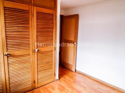 Apartamento de 3 alcobas en venta en El Poblado, Medellín, 168 m² · foto 8 de 18