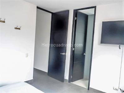Apartamento en venta en El Poblado, Medellín · foto 10 de 16