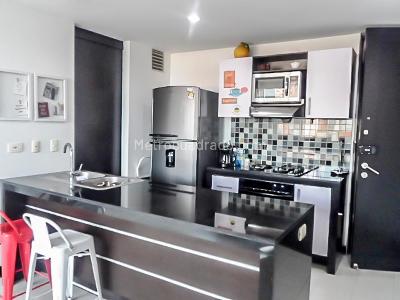 Apartamento en venta en El Poblado, Medellín · foto 5 de 16