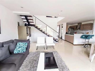 Casa de 3 alcobas en venta en El Chocho, Envigado, 182 m² · foto 3 de 19