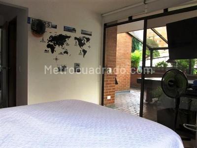 Apartamento de 4 alcobas en venta en El Poblado, Medellín, 230 m² · foto 11 de 20