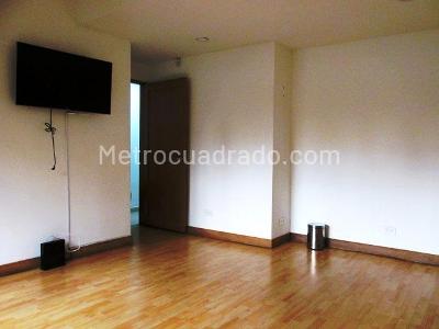 Apartamento de 4 alcobas en venta en El Poblado, Medellín, 230 m² · foto 14 de 20