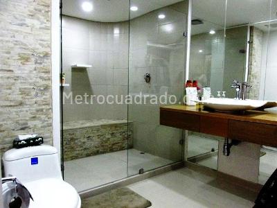 Apartamento de 4 alcobas en venta en El Poblado, Medellín, 230 m² · foto 15 de 20