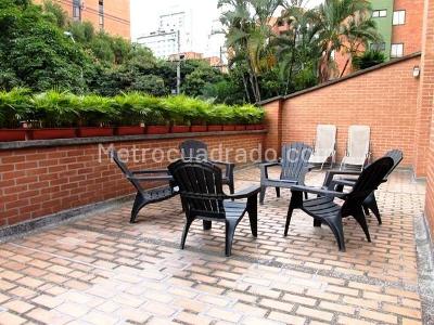 Apartamento de 4 alcobas en venta en El Poblado, Medellín, 230 m² · foto 17 de 20