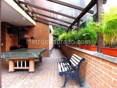 Apartamento de 4 alcobas en venta en El Poblado, Medellín, 230 m² · foto 18 de 20