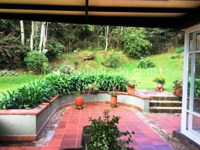 Casa de 4 alcobas en venta en El Escobero, Envigado, 407 m² · foto 16 de 16