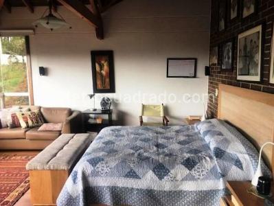 Casa de 4 alcobas en venta en El Escobero, Envigado, 407 m² · foto 8 de 16