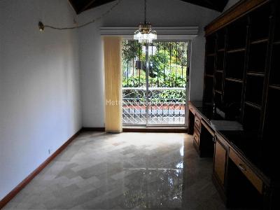 Casa en arriendo en El Poblado, Medellín · foto 5 de 16