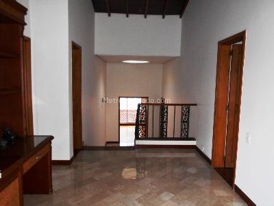 Casa en arriendo en El Poblado, Medellín · foto 6 de 16