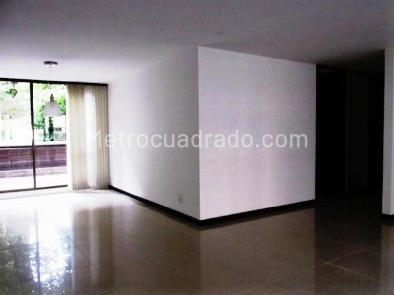3BR Apartment in Zuñiga (135 m²) - 2