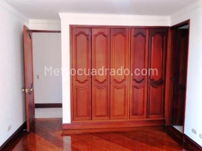 Apartamento en arriendo en El Poblado, Medellín · foto 11 de 19