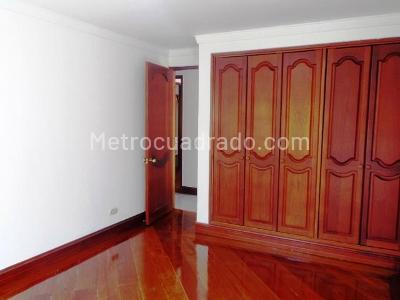 Apartamento en arriendo en El Poblado, Medellín · foto 15 de 19