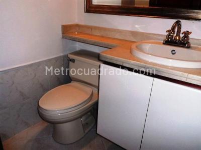 Apartamento en arriendo en El Poblado, Medellín · foto 18 de 19