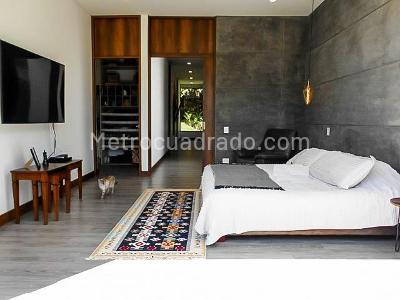 Casa de 3 alcobas en venta en Altos De Palmas, Envigado, 400 m² · foto 13 de 20