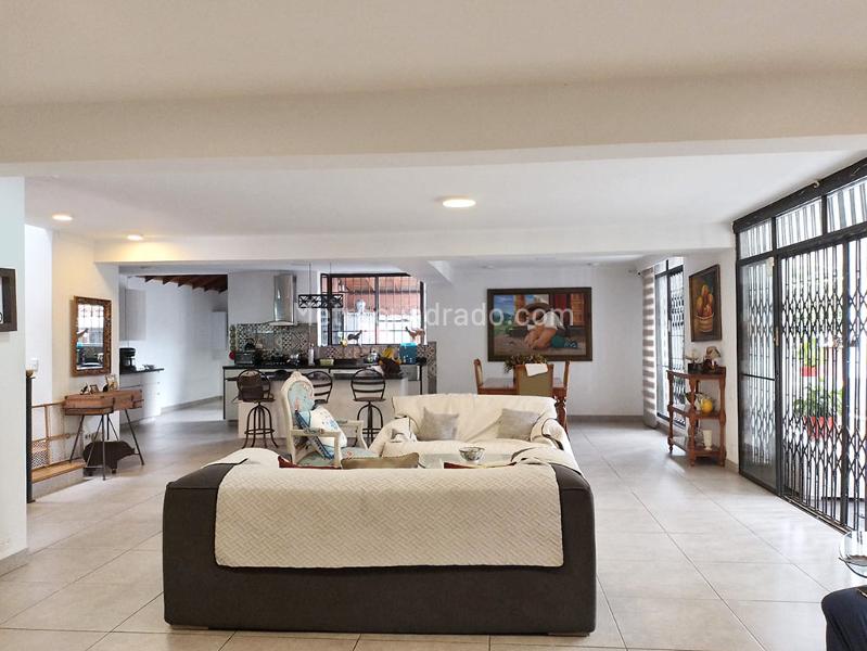 Casa en Venta, EL POBLADO, Medellín - Widok 2