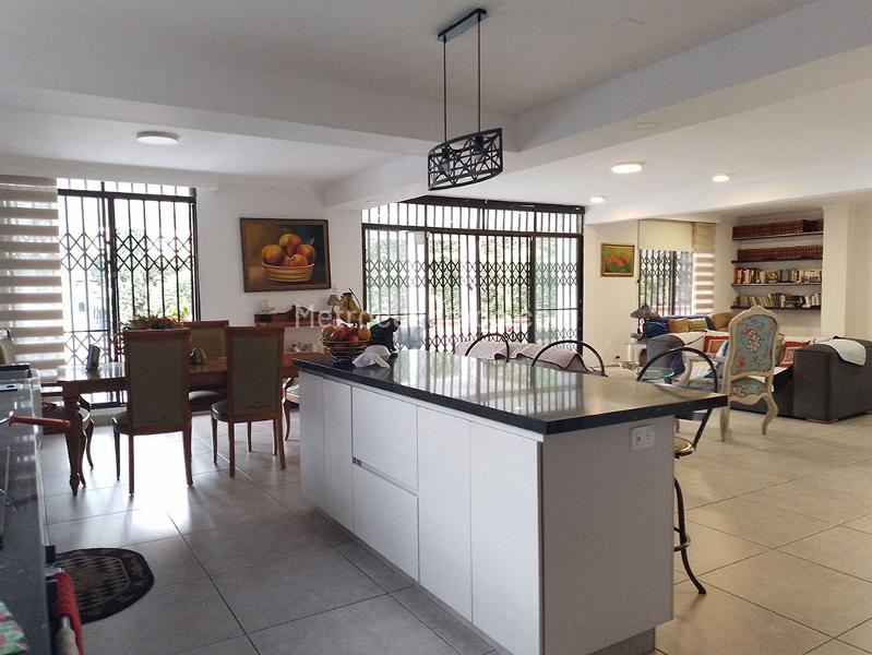 Casa en Venta, EL POBLADO, Medellín - Widok 3