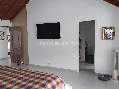 Casa de 4 alcobas en venta en El Poblado, Medellín, 320 m² · foto 7 de 20
