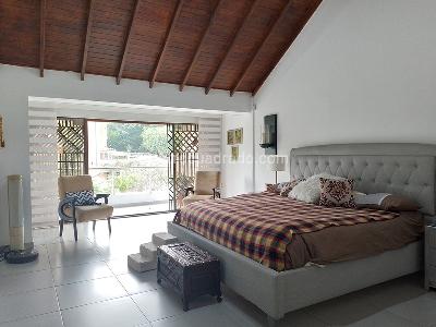 Casa de 4 alcobas en venta en El Poblado, Medellín, 320 m² · foto 8 de 20