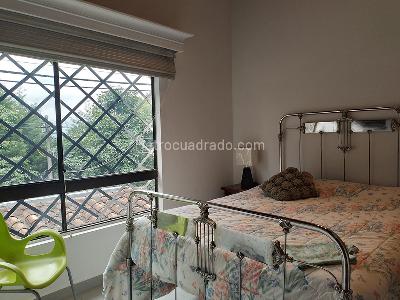 Casa de 4 alcobas en venta en El Poblado, Medellín, 320 m² · foto 10 de 20
