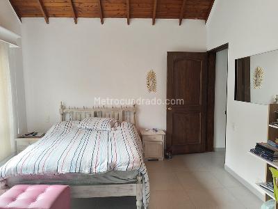 Casa de 4 alcobas en venta en El Poblado, Medellín, 320 m² · foto 12 de 20