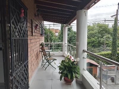 Casa de 4 alcobas en venta en El Poblado, Medellín, 320 m² · foto 18 de 20