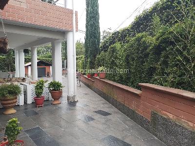 Casa de 4 alcobas en venta en El Poblado, Medellín, 320 m² · foto 20 de 20